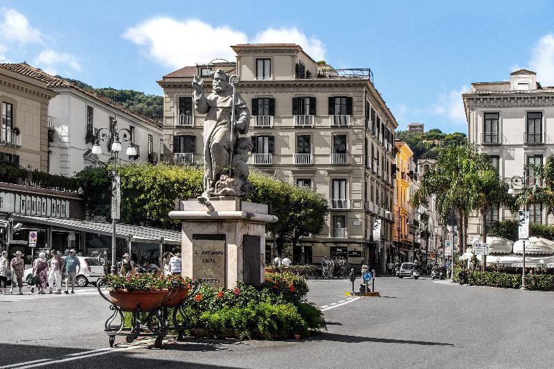 Palazzo Starace Hotel Sorrento Exterior foto