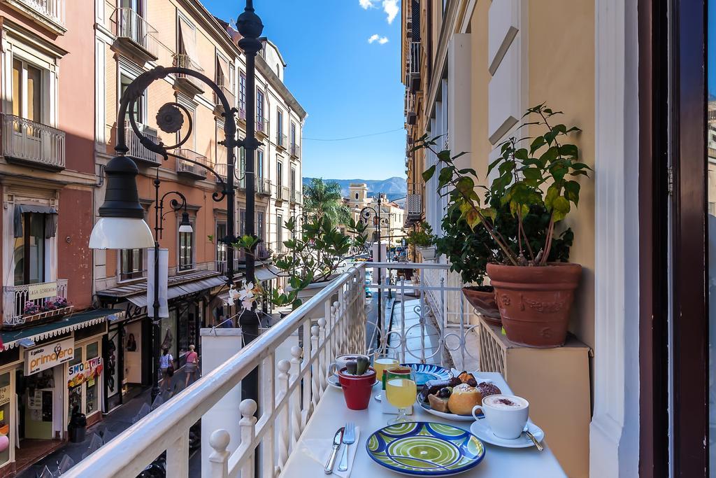 Palazzo Starace Hotel Sorrento Exterior foto