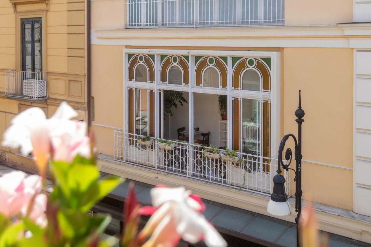 Palazzo Starace Hotel Sorrento Exterior foto