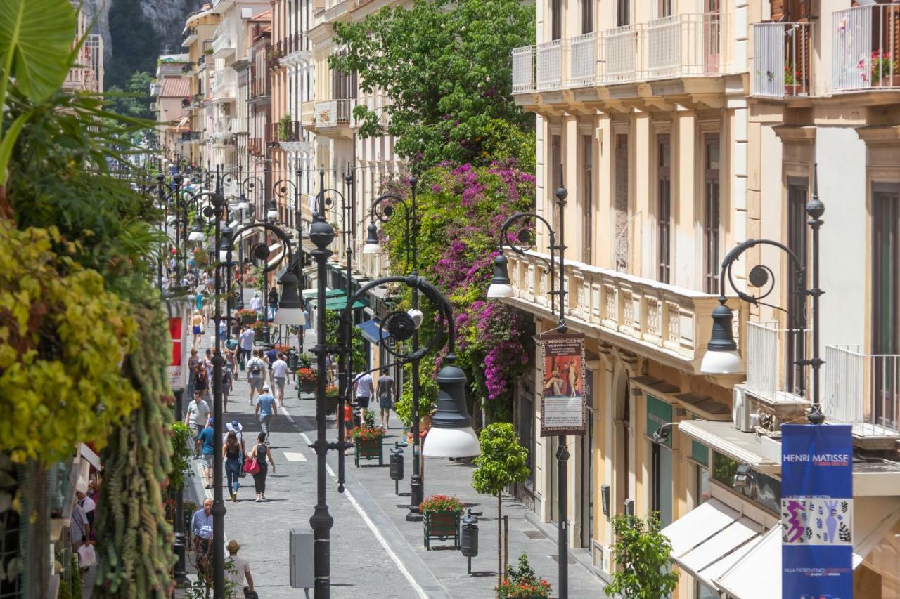 Palazzo Starace Hotel Sorrento Exterior foto